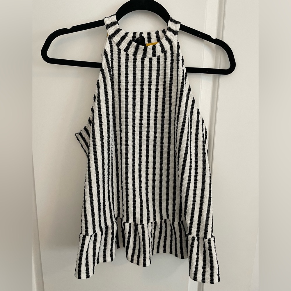 Size L Black White Peplum Top